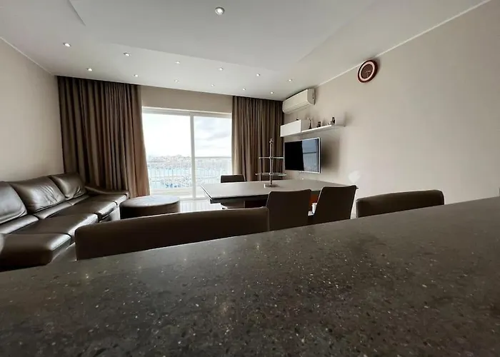 Marsaxlokk Seaview 2 Bedroom Penthouse