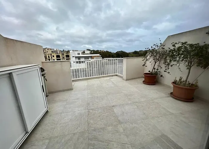 Marsaxlokk Seaview 2 Bedroom Penthouse